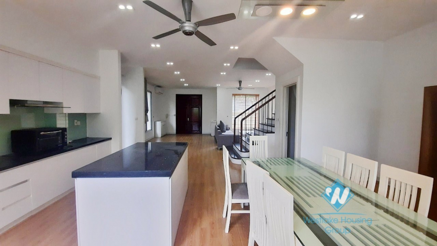 Adjacent four bedroom villas with backyard for rent in Vinhome Riverside Long Bien